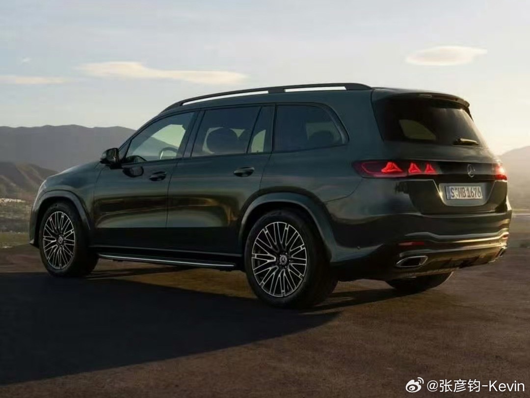 全新奔驰GLE、GLE Coupe、GLS发布。算是第二次MOPF改款，早上奔驰