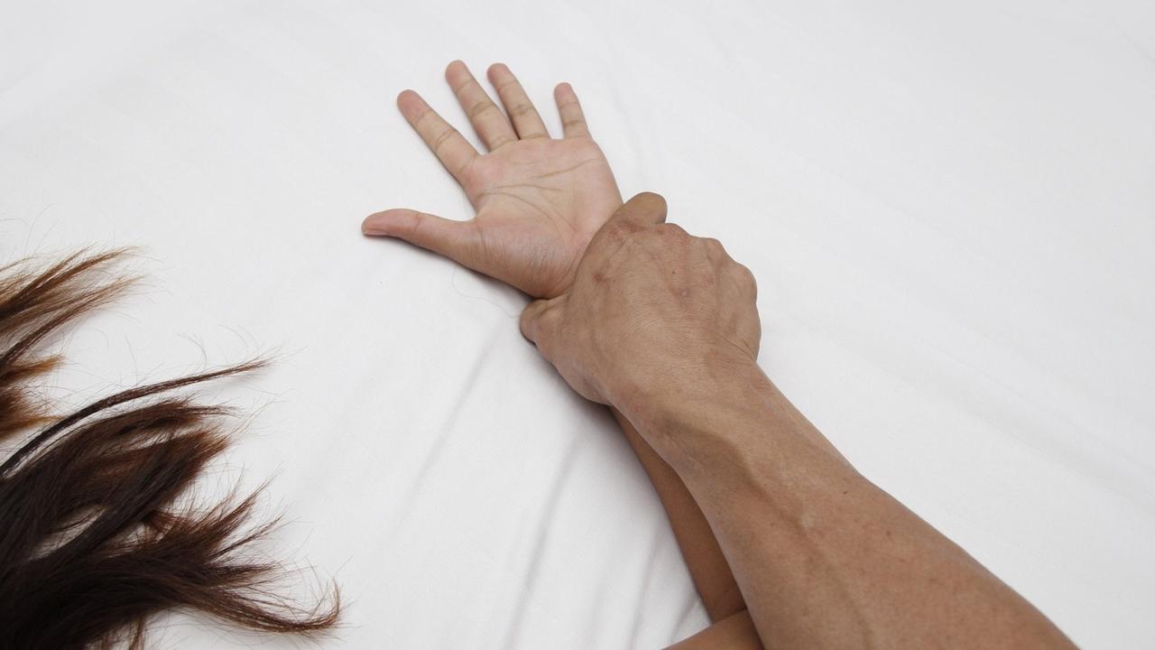 4名女子脸书群结缘，竟发现被同一男子迷奸！联手报案终让淫狼落网

最近看到的一起