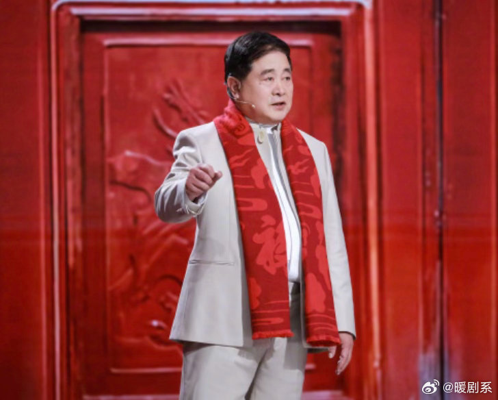 这位看门大爷曾管186万件国宝没有华丽话术与美好许诺，单霁翔如实告知青年文保行业