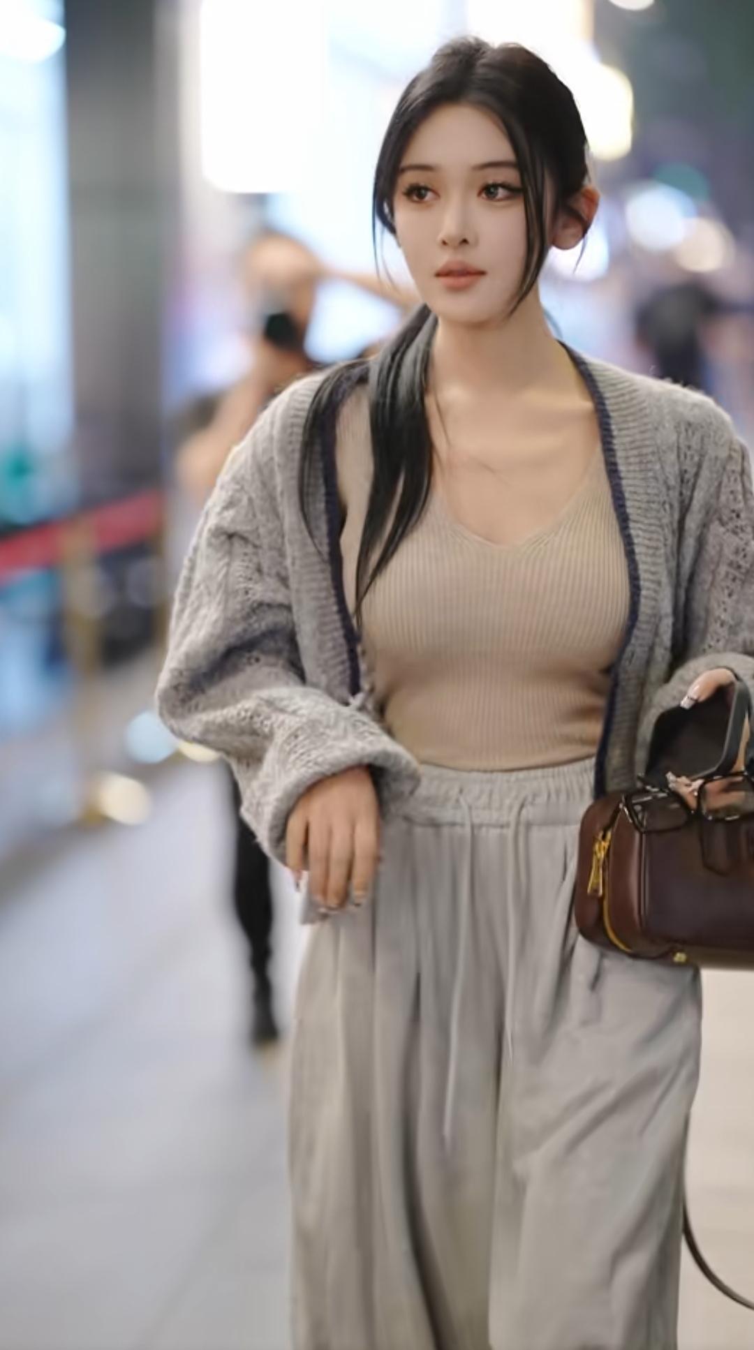 珠圆玉润，肤白貌美摄影气质穿搭 微胖