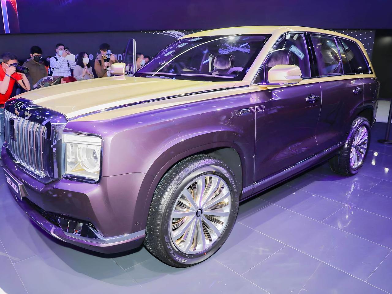 2026年期待车型：长城坦克800
大型豪华越野SUV，车长超5米，代号“保定版