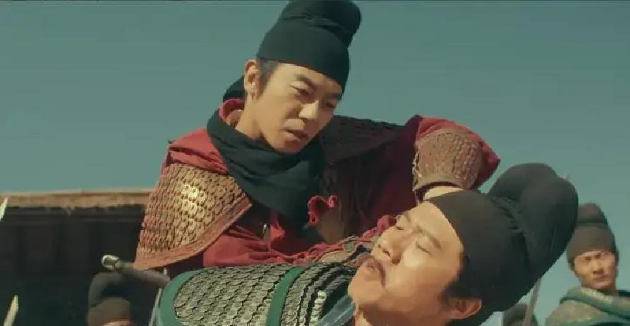 央视新上的《太平年》直接把五代十国这个乱世硬骨头啃了下来，一开播就靠扎实的实景和