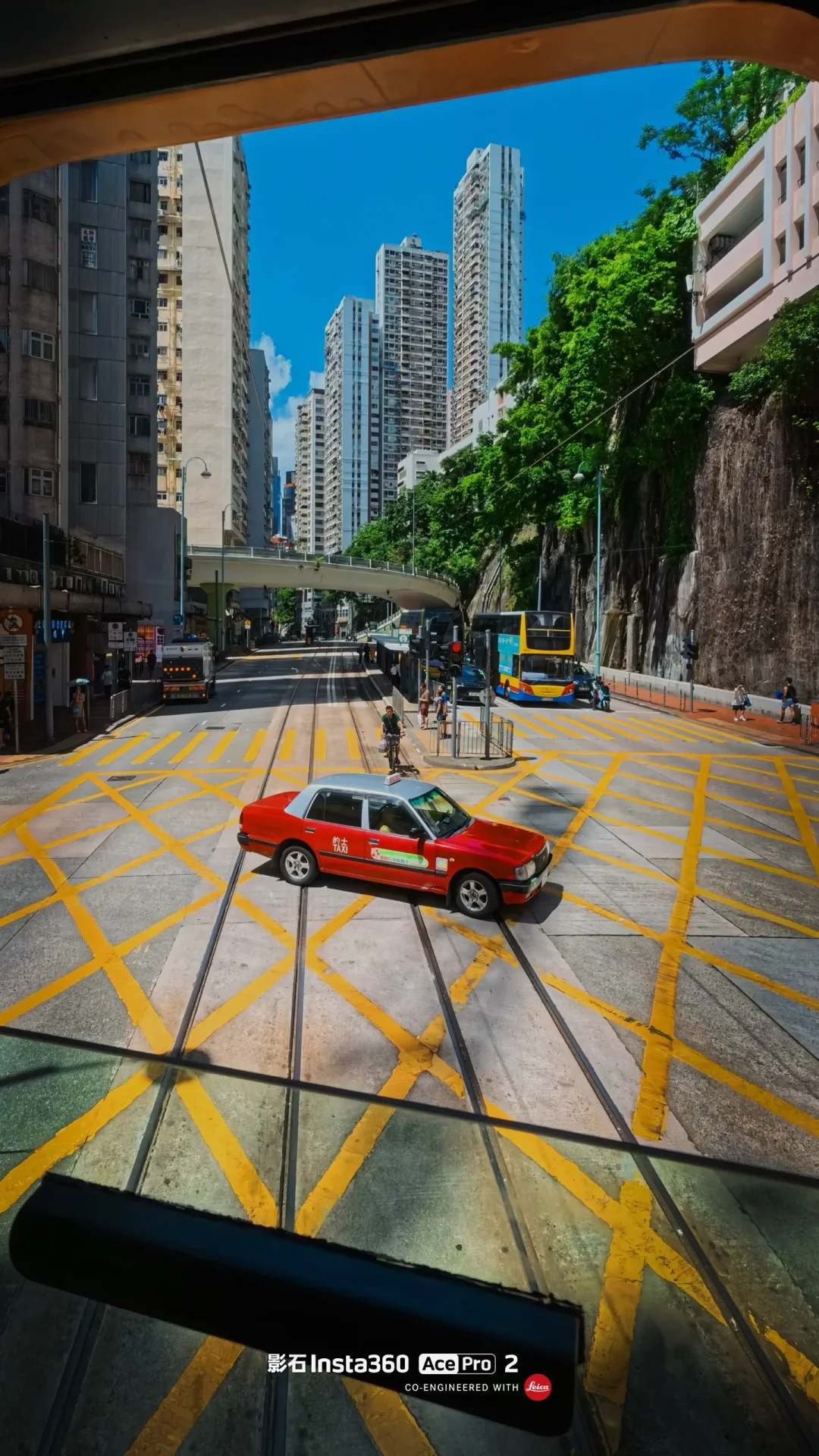 如果城市有颜色，那香港一定是红色的～🇭🇰
