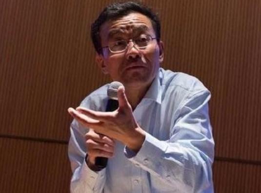 复旦大学教授王德峰再次语出惊人！他说：“我们再次出现了如孙中山当年说的‘一盘散沙