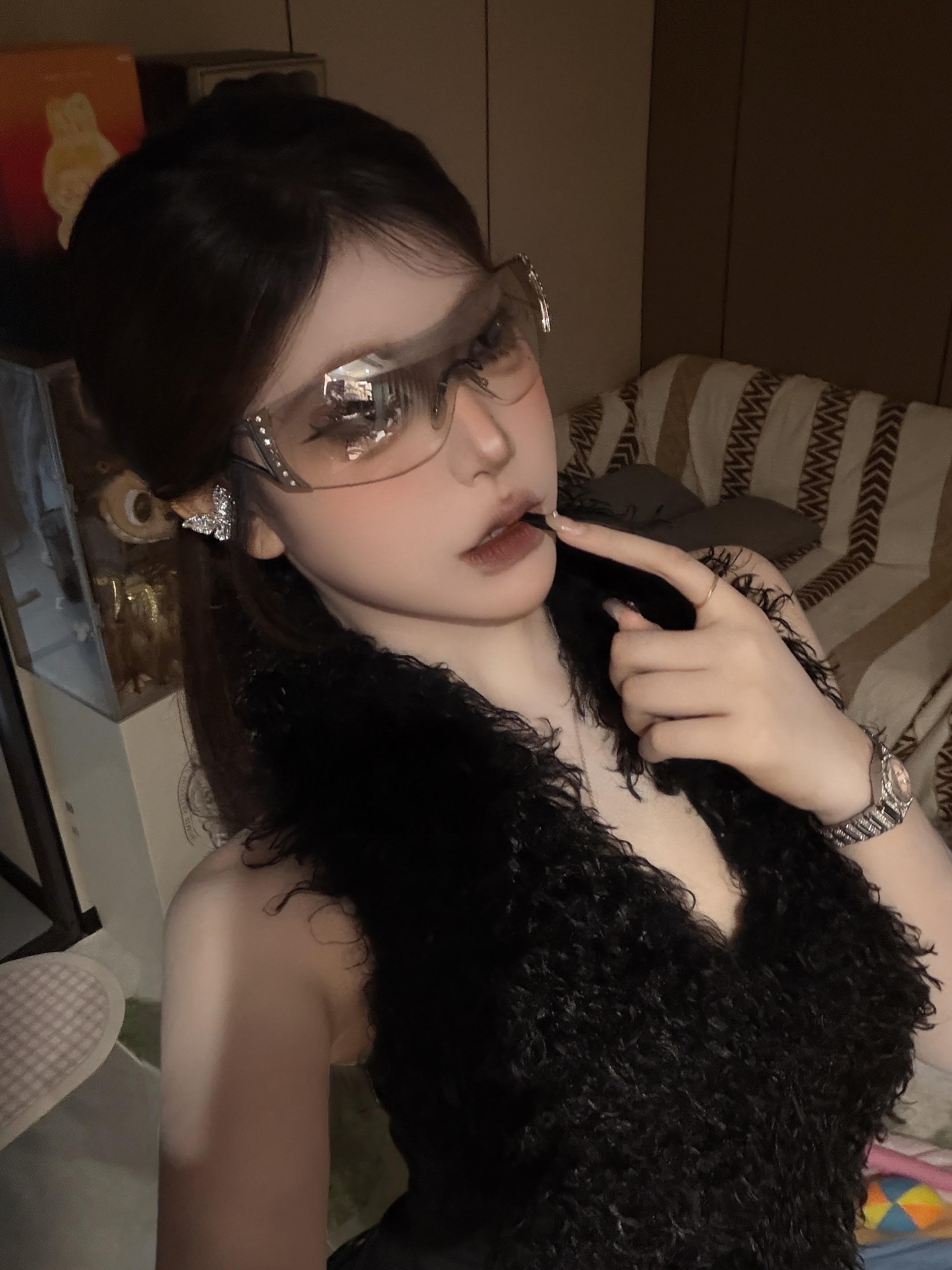 你那么漂亮的眼睛怎么可以容得下沙子