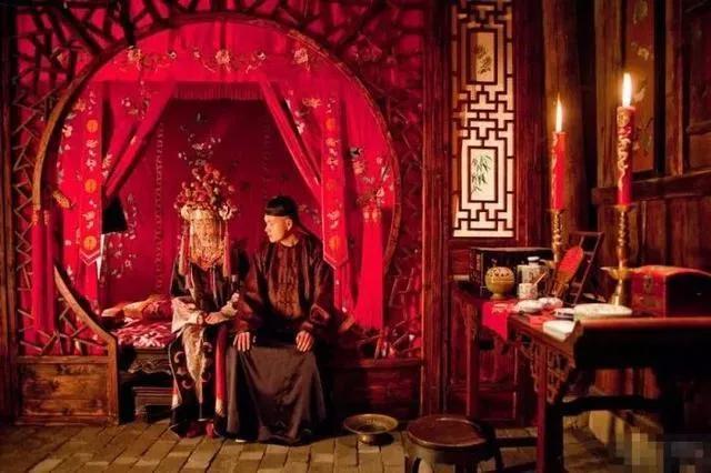 中国人讲究含蓄。夫妻之间最私密的那桩事，古人不直说，要绕个弯儿，称作"行周公之礼