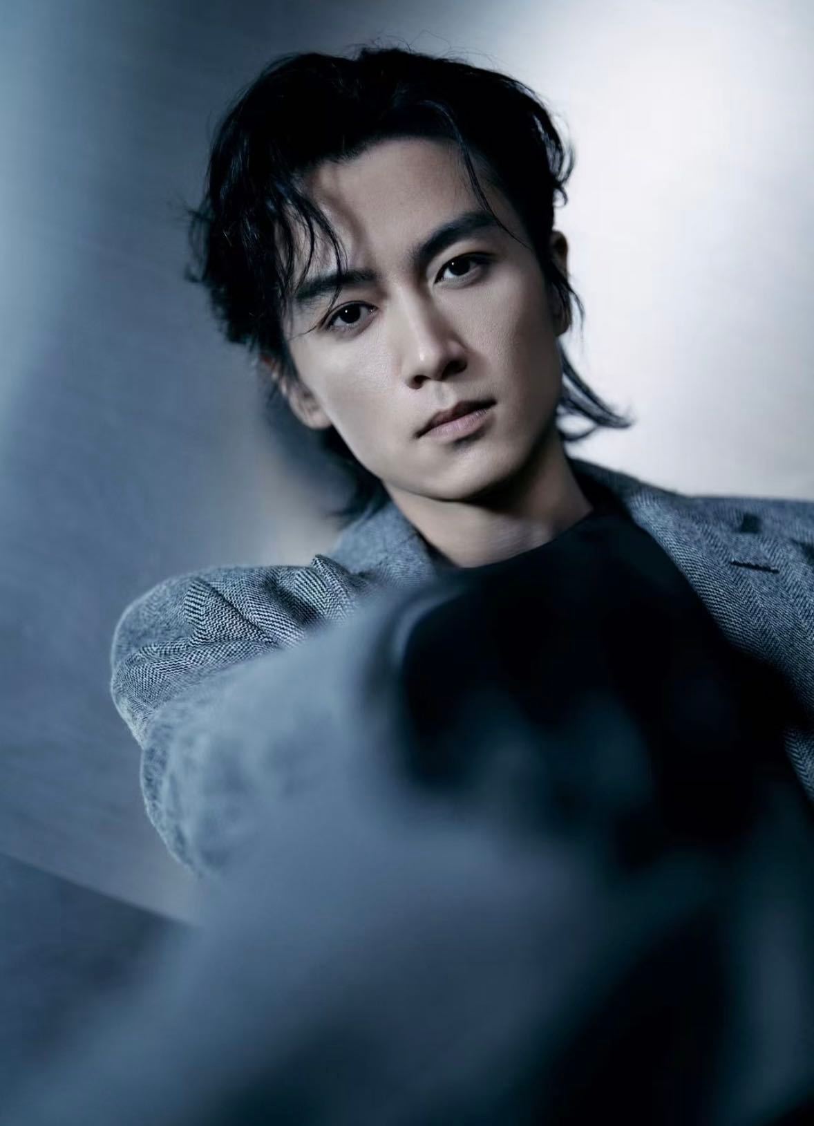 啊啊啊啊后知后觉陈晓的时尚力如此权威！这都是什么大片氛围感的王者啊，啥时候来几个