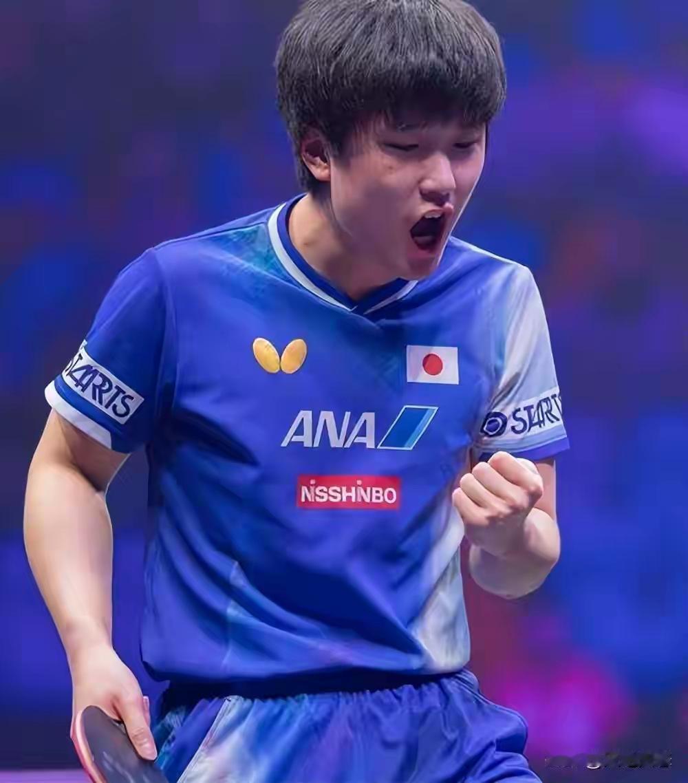 张本智和不好打！考验小将向鹏的时候到了！多哈冠军赛首轮，小将向鹏挑战日本名将张本