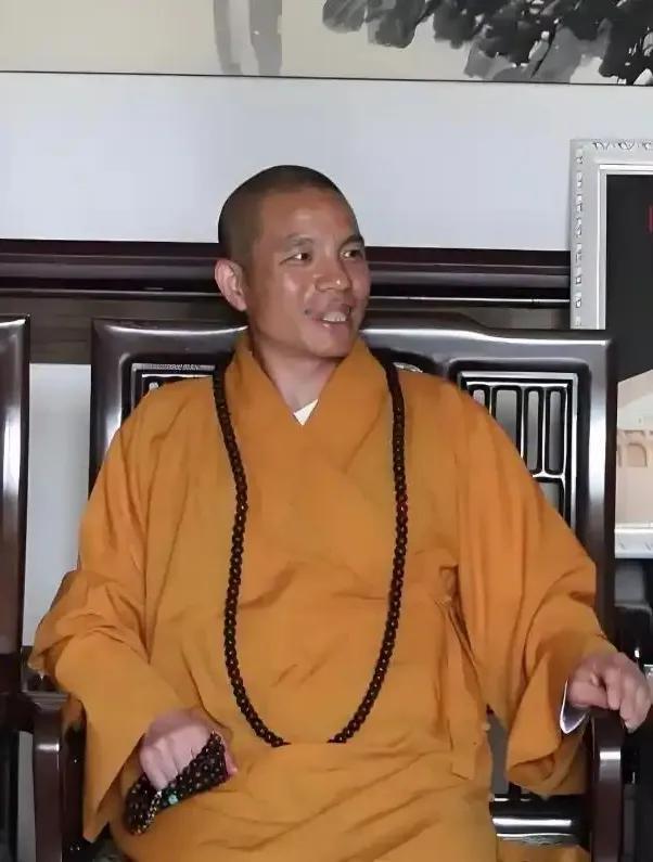 少林寺新任方丈释印乐7月29日走马上任了！    原来，方丈的任职也挺有讲究的。