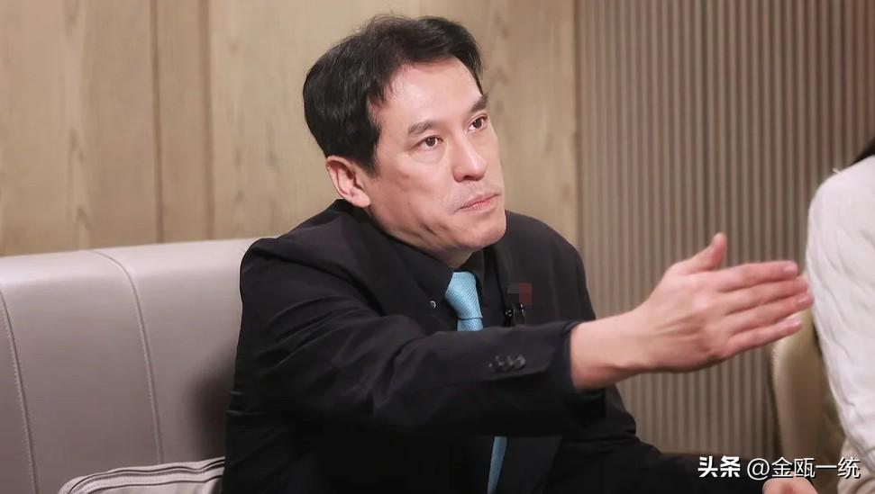 谢寒冰：原来黄暐瀚不分区排名高过王育敏？

媒体人谢寒冰昨天（4日）在节目中表示