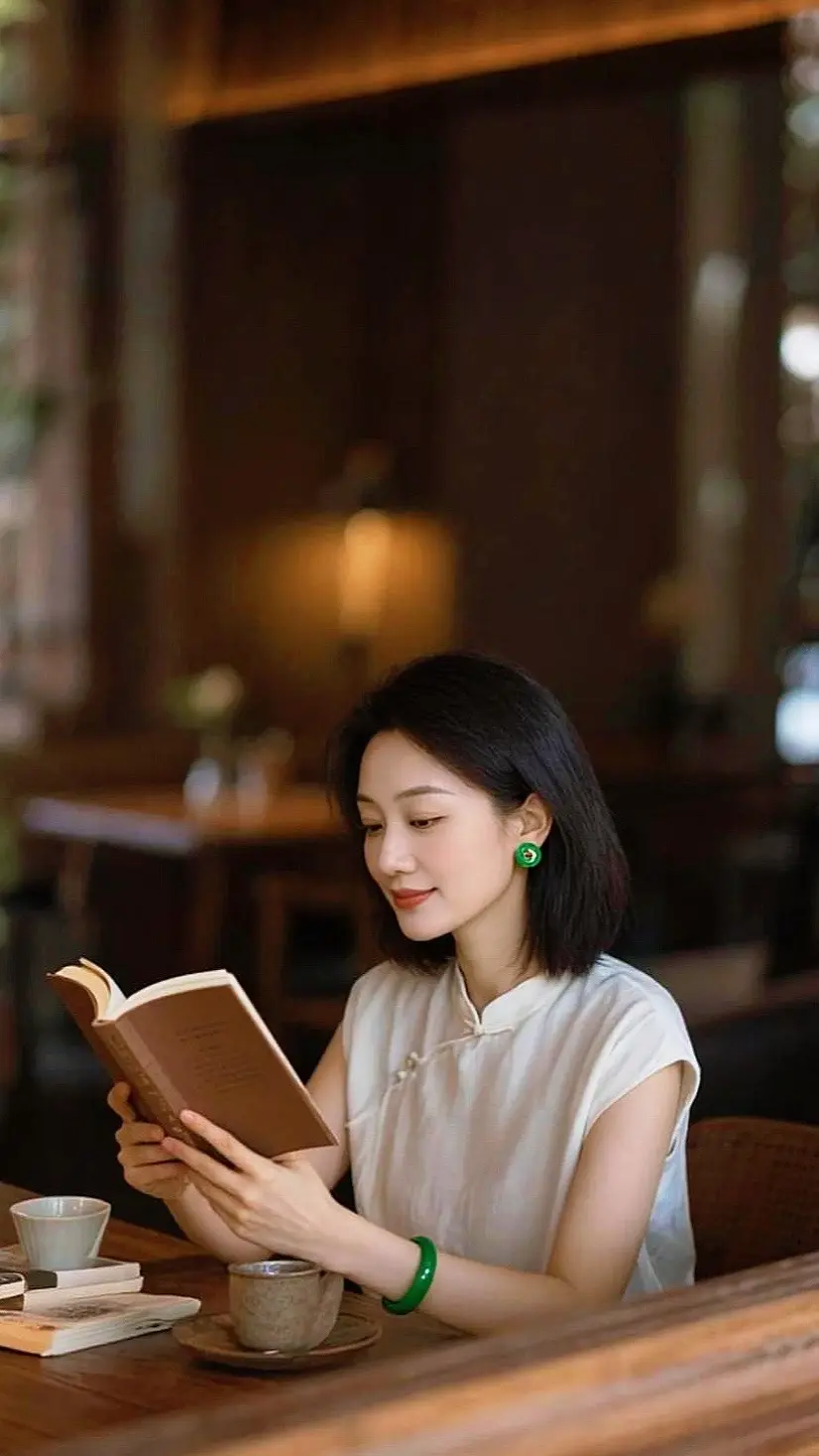 AI低饱和生活照 ai创作 广告分成玩法达人伙伴计划