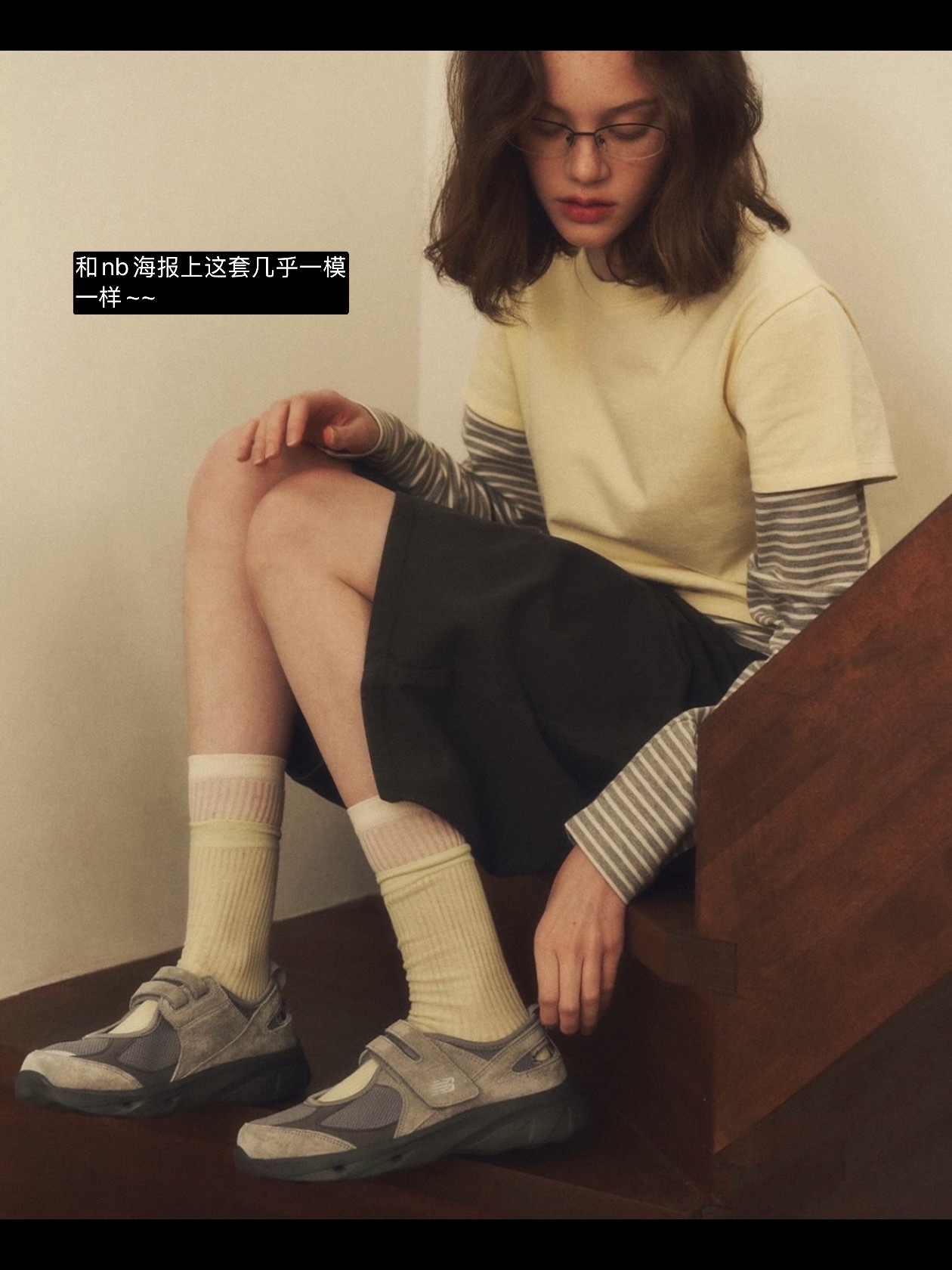 优衣库你韩代啊！！⚡⚡⚡搬了两套人台~~~修身T叠穿条纹打底真是浓浓韩代既视感，