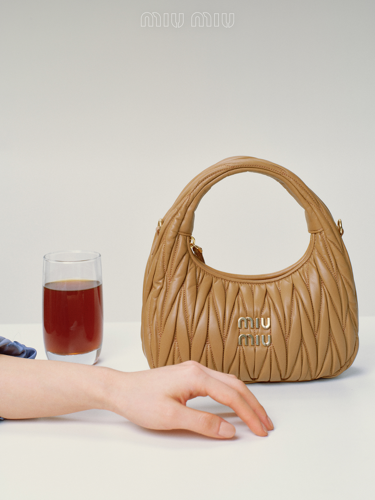 赵今麦｜Miu Miu全球广告 、主流封面后 ，一连四天奉上全新图集的强势曝光 