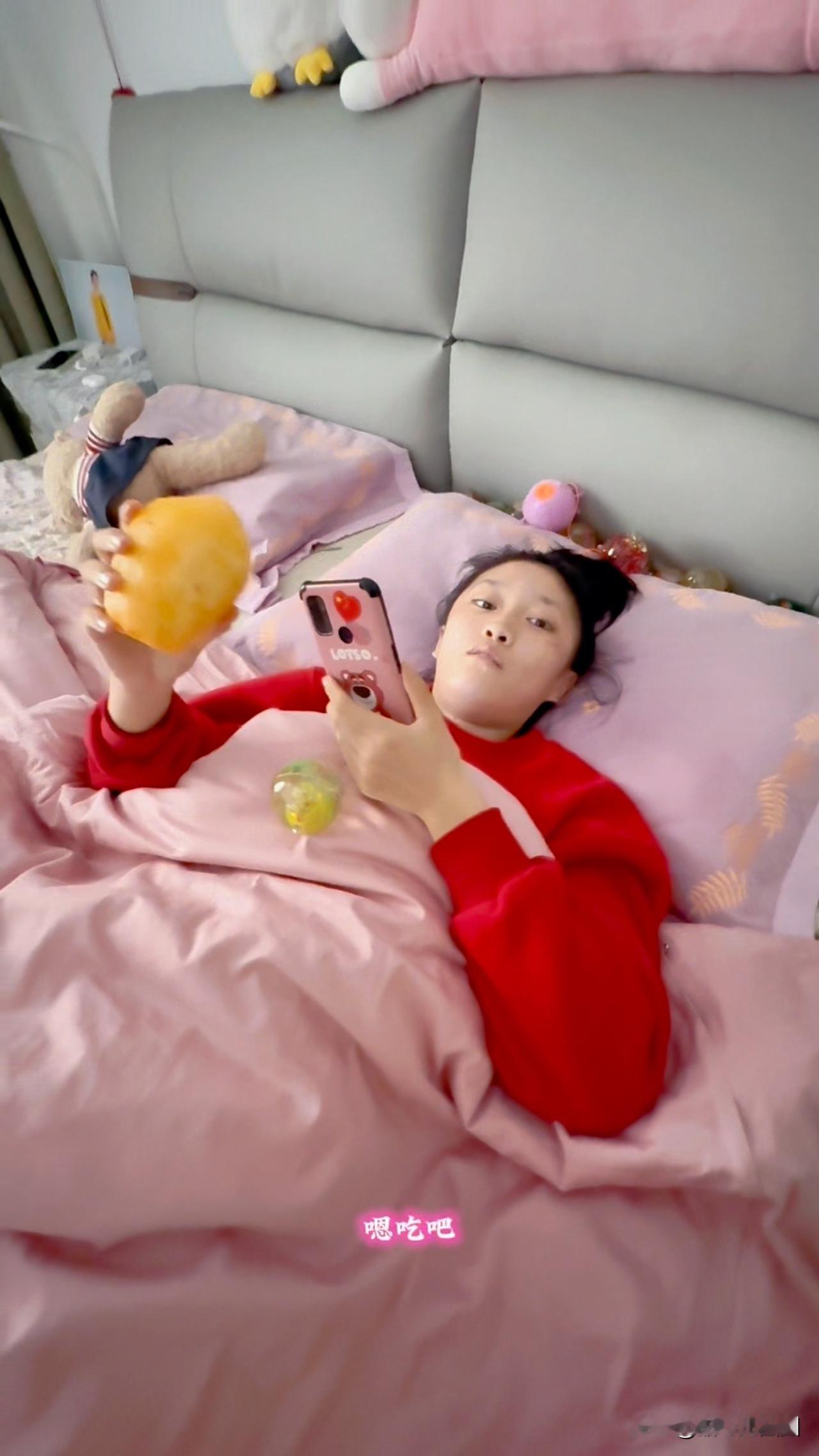 我的自闭症女儿从春节前至春节后终于情绪稳定的5天，真的难得啊，她脸上的疤也终于脱