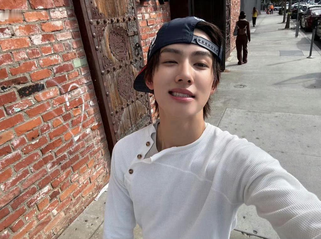 严成玹💕 ​​​