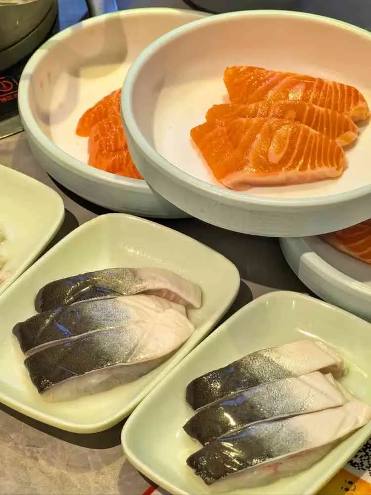 伍棵煋海鲜烤肉自助餐