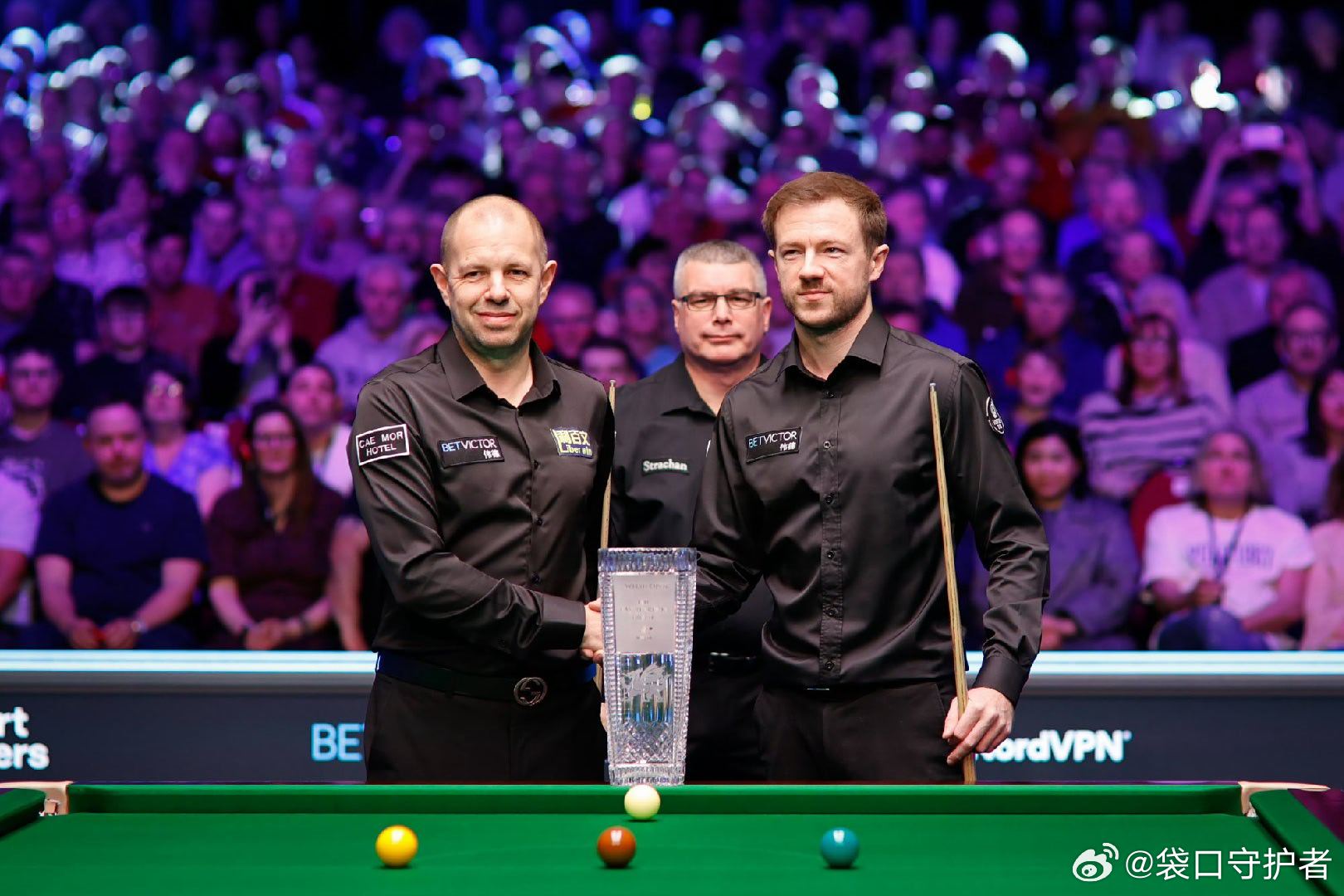 稳稳的老司机巴里霍金斯，夺冠三大宝稳准狠……恭喜巴里霍金斯夺的2026威尔士公开