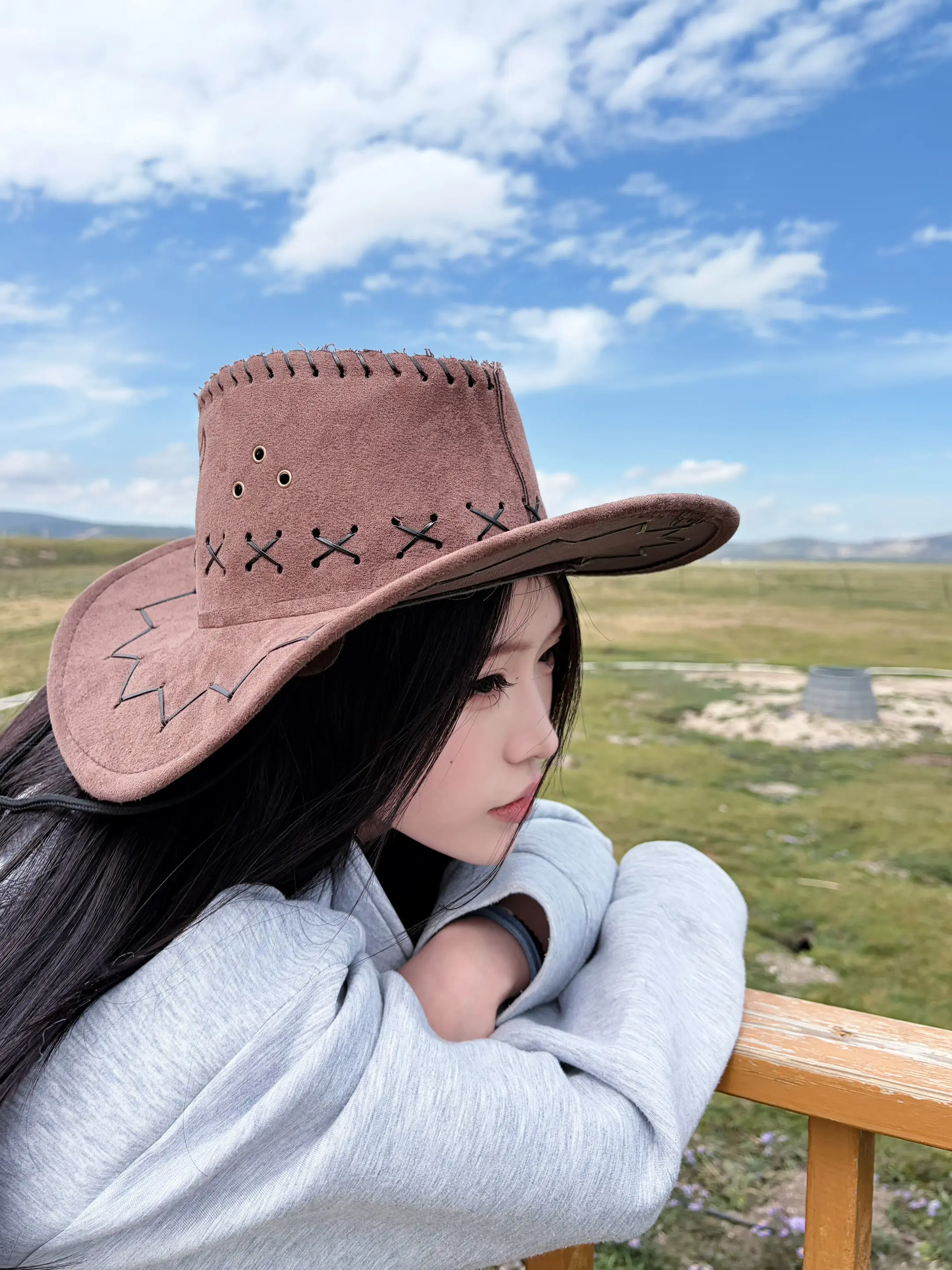 我们已经不是绝交之后把人堵在楼梯间就可以解释清楚和好的年纪了