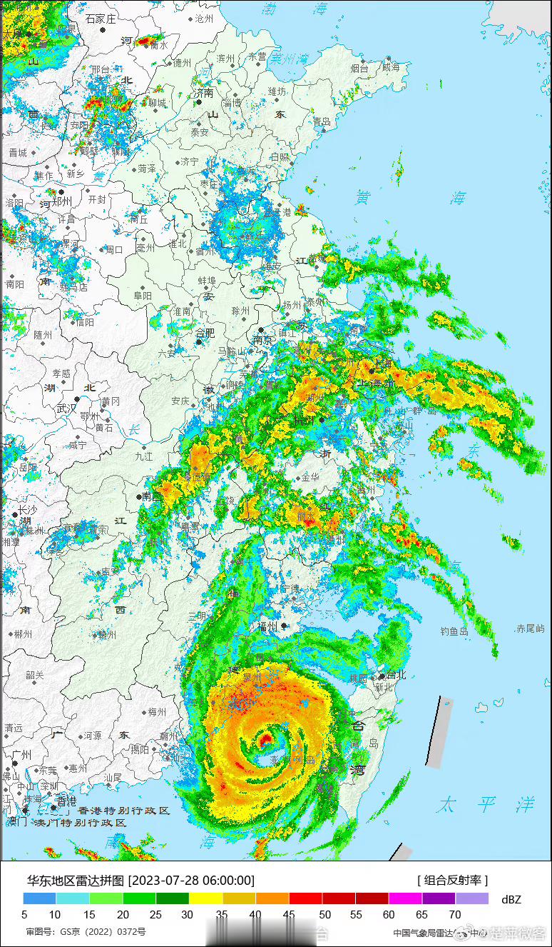 大风、大雨、大浪来袭，杜苏芮直扑福建，影响台湾浙江广东上海江苏等省市，势力范围目