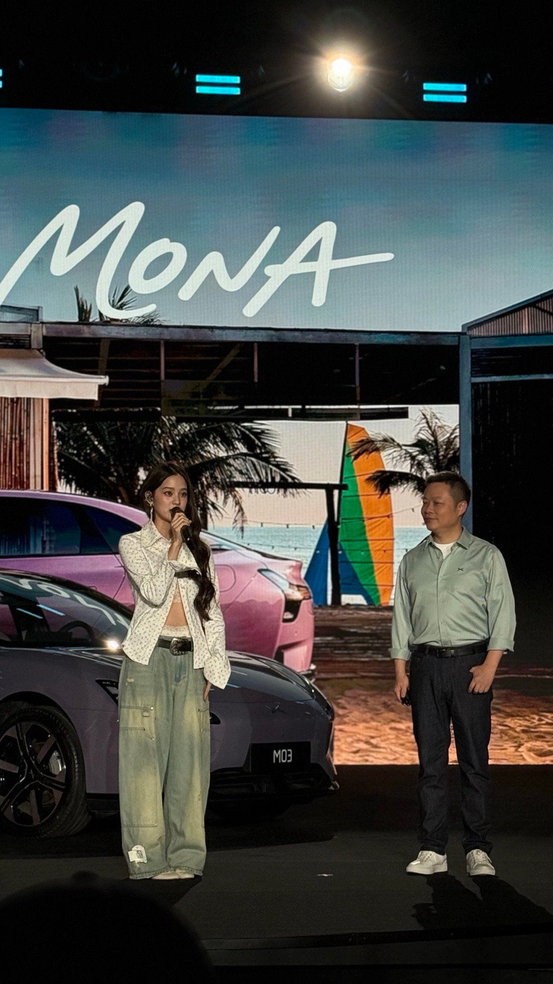 小鹏MONA M03代言人&车主欧阳娜娜，去年正式提车小鹏MONA M03 Ma