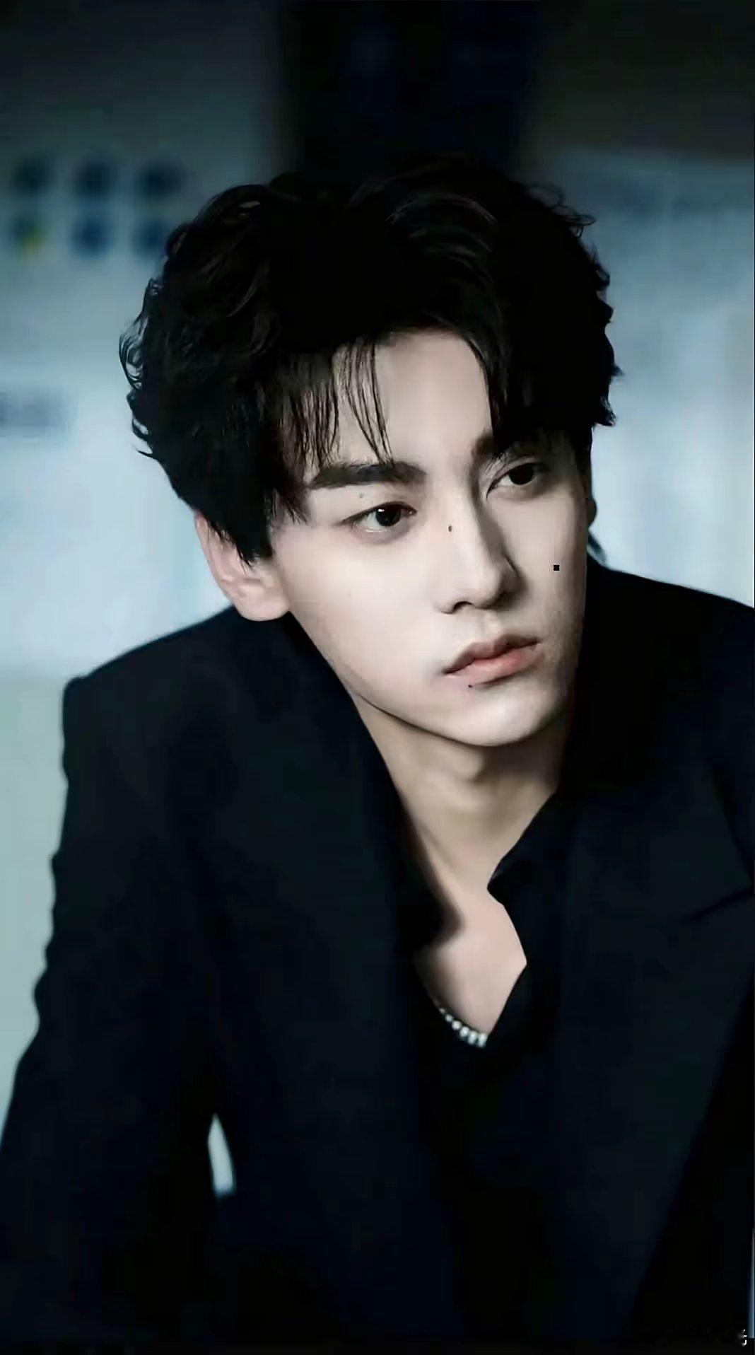 田栩宁 txn未完待栩 “月光下魂牵梦绕 清风拂起我的思念”"𝑫𝒓𝒆𝒂?