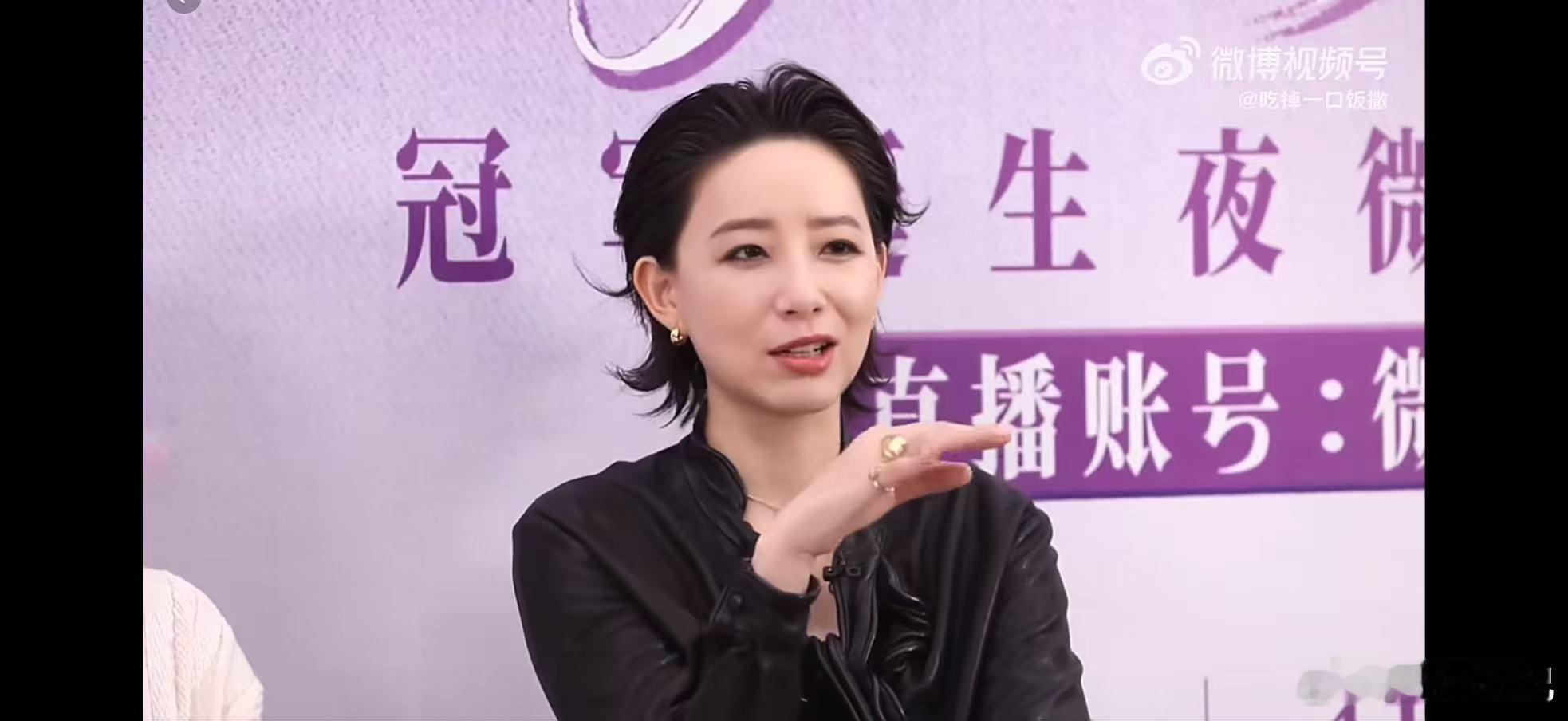 李斯丹妮谈当年快女赛制 声鸣远扬直播声鸣远扬走过快女舞台的李斯丹妮，谈声鸣远扬赛