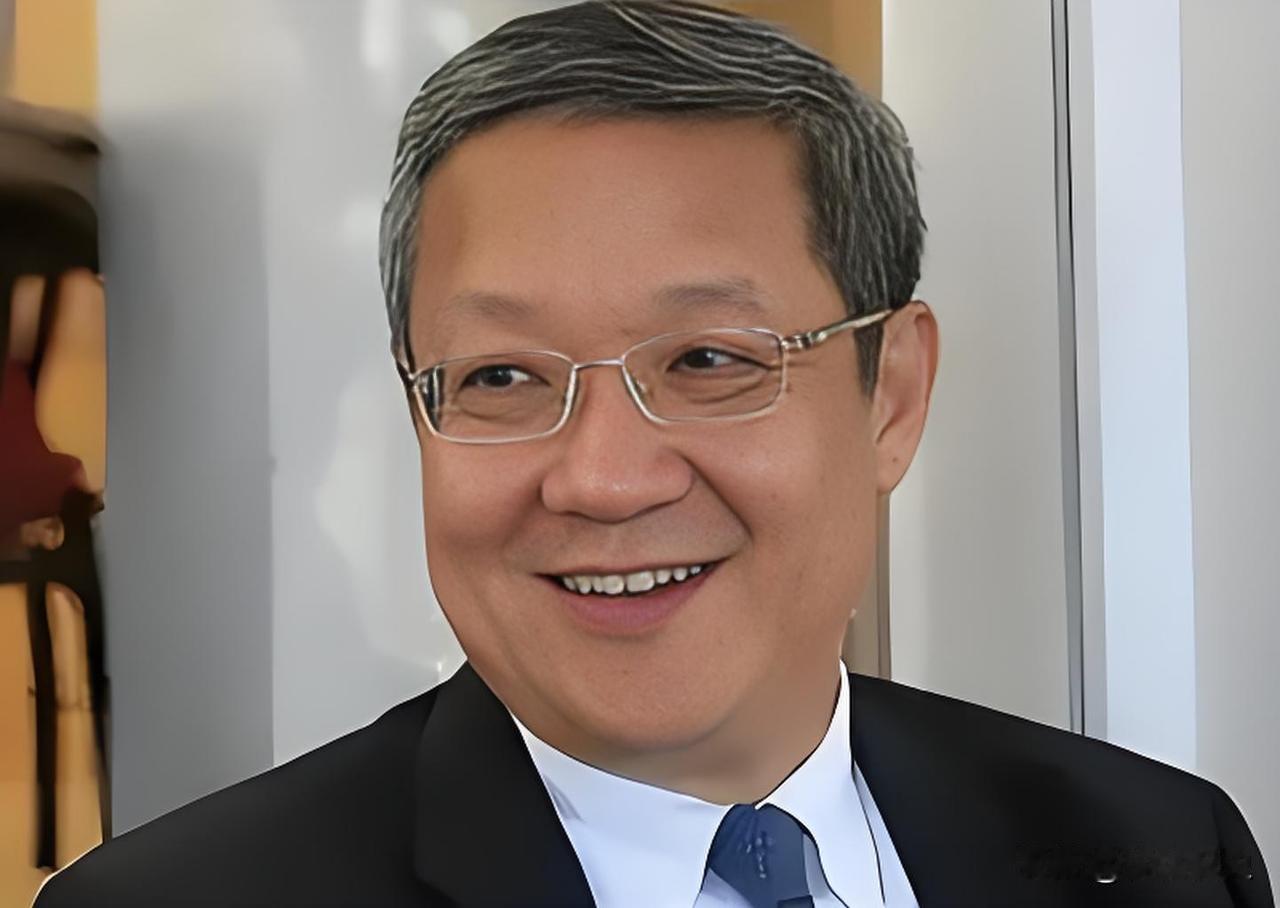 台湾时事评论员介文汲：台湾今天的待遇是自找的。曾经有一个美国的高层外交官亲口跟我