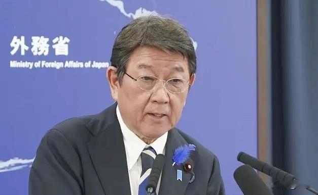 日本政府最近的行为简直让人哭笑不得！

他们一边在中国的南海主权问题上大放厥词，