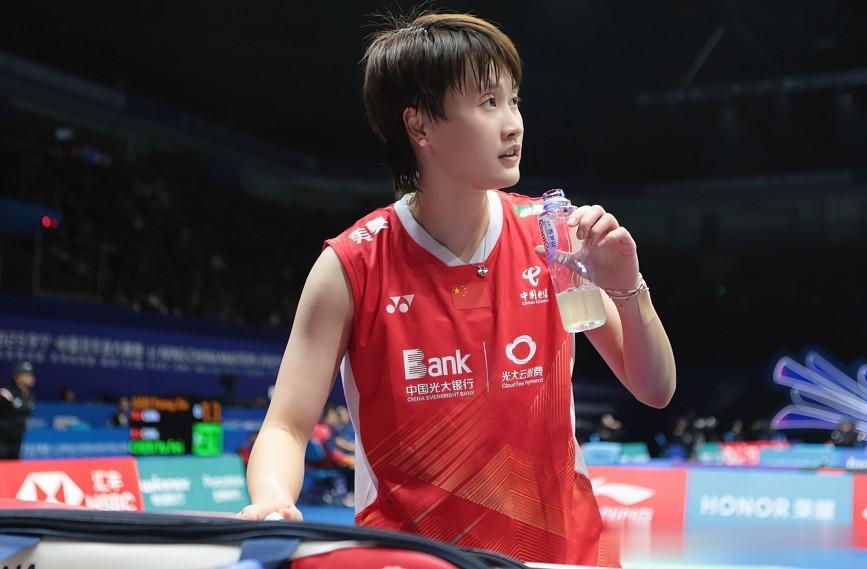 2-0！单局3-11大逆转，陈雨菲横扫晋级，五朵金花齐聚女单八强！
中国羽毛球大