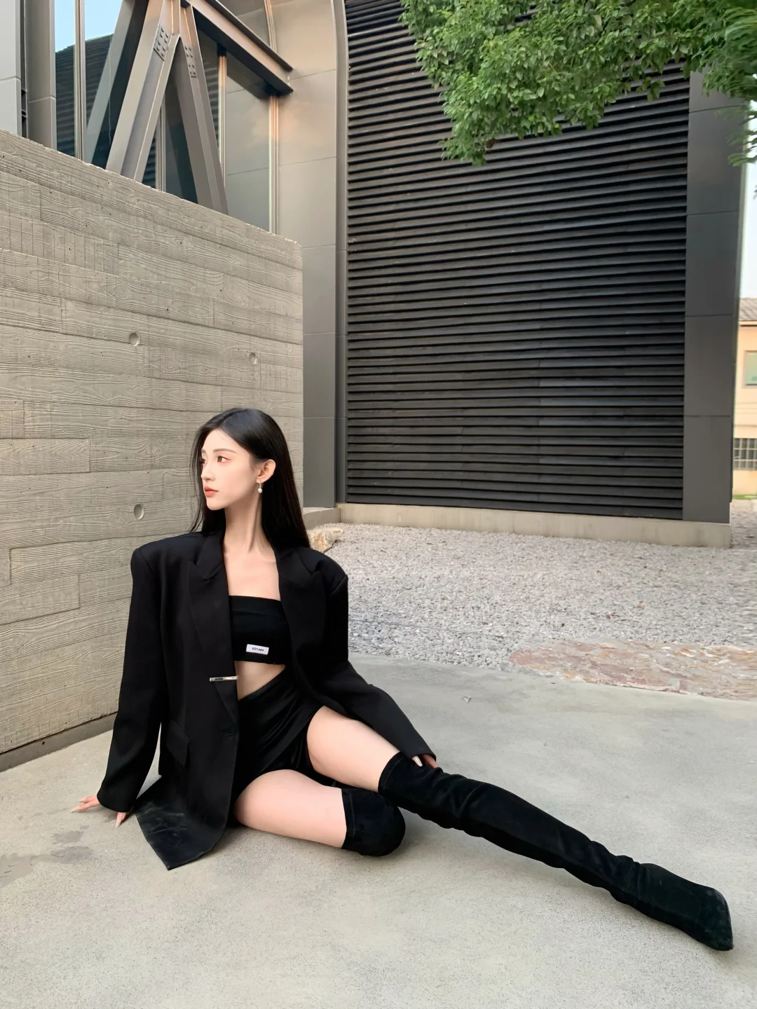 𝐁𝐋𝐀𝐂𝐊 •