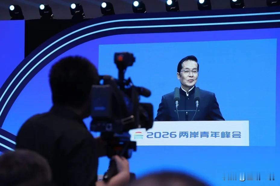 梁文杰批张荣恭赴两岸交流是称职演员 张雅屏：他是和平战士

针对台陆委会副主委梁