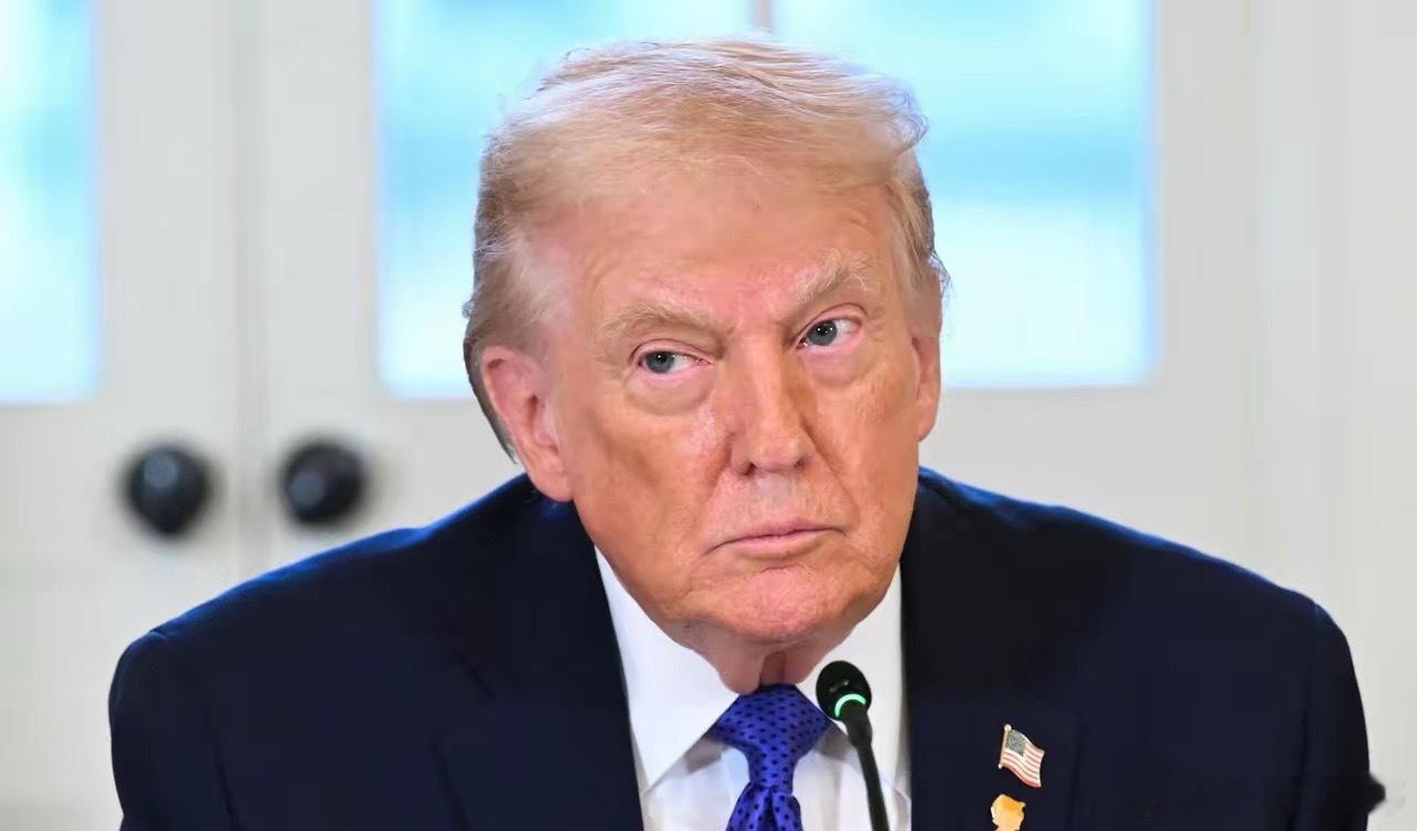 1月16日，特朗普在白宫接受记者提问时，被问及如何看待加拿大总理卡尼与中国签署贸