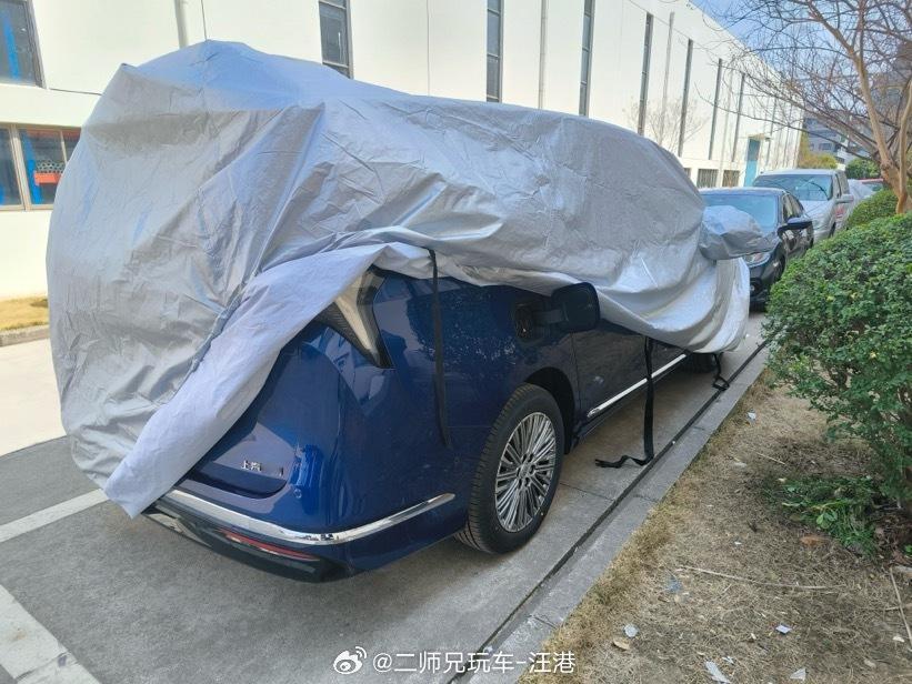 #能超越GL8的只有GL8##汽场全开# 【新的GL8谍照曝光，猜我看到了什么？