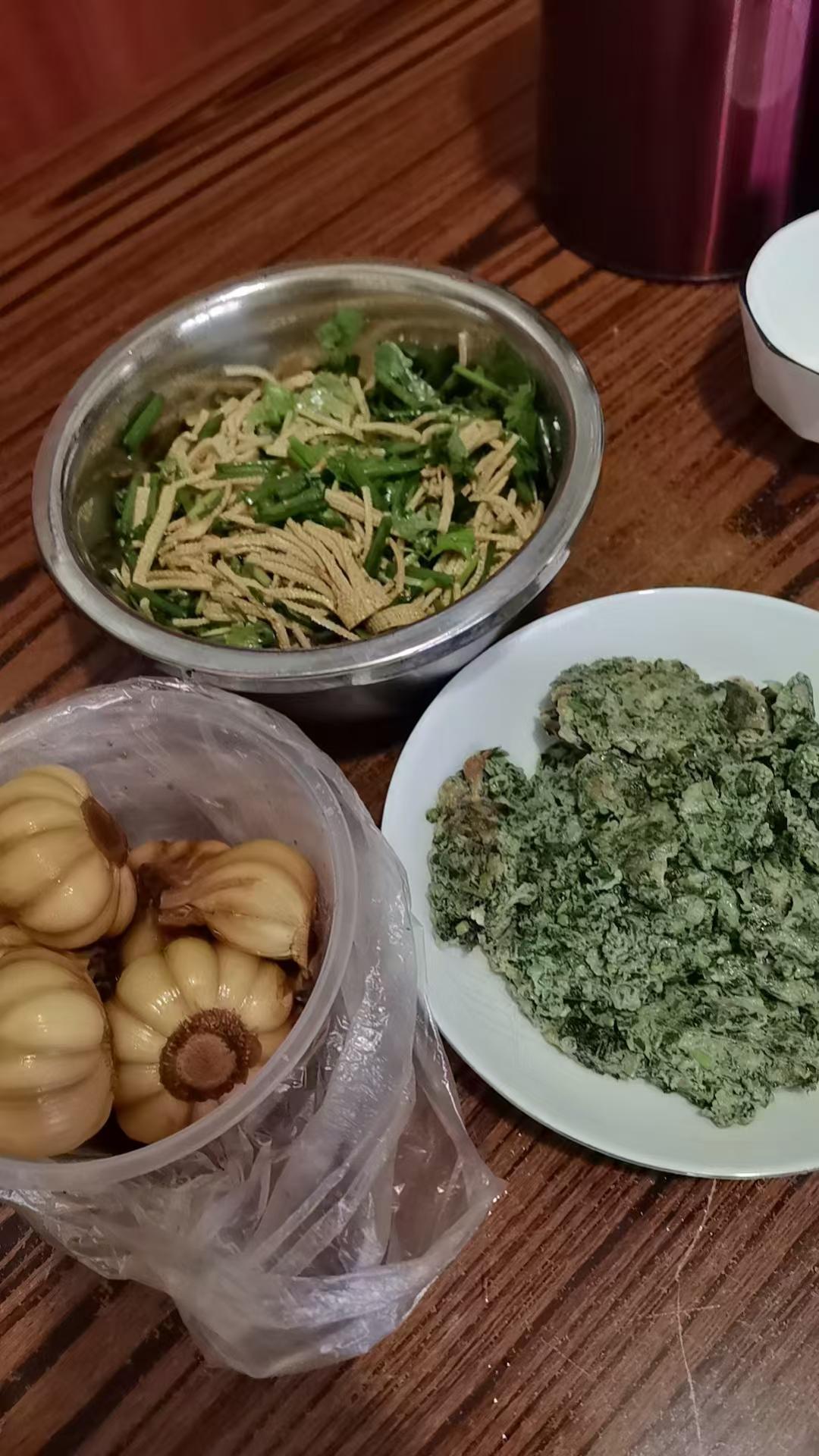 晒图笔记大赛子不孝父之过……这句话拿到今天理解也极有道理。小王住院了，据说胳膊上