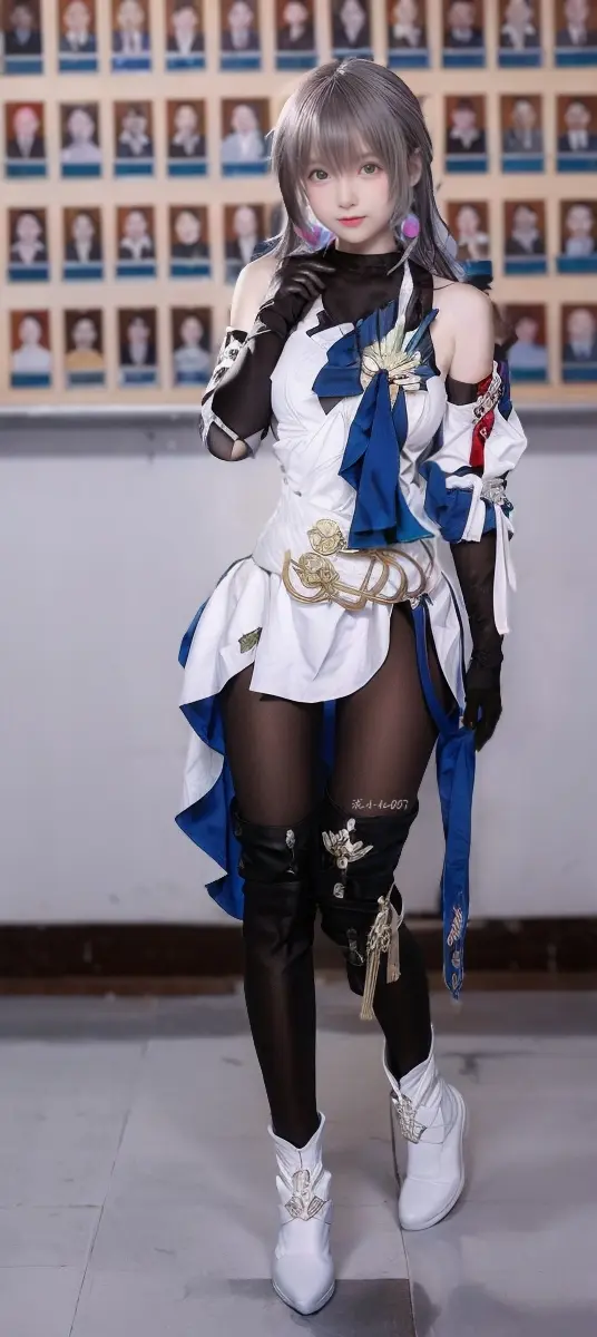 星穹铁道 布洛妮娅。下雪了~寒冬与贝洛伯格是不是很搭呀？