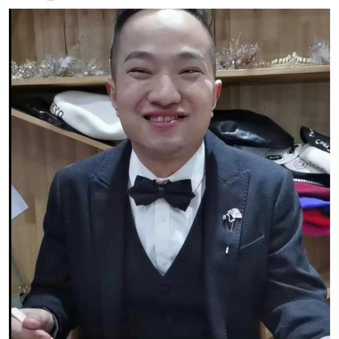 孙宇晨景甜早期综艺被翻出综艺里边的这个人确实挺像孙的但是好像不是他吧？他俩的事情