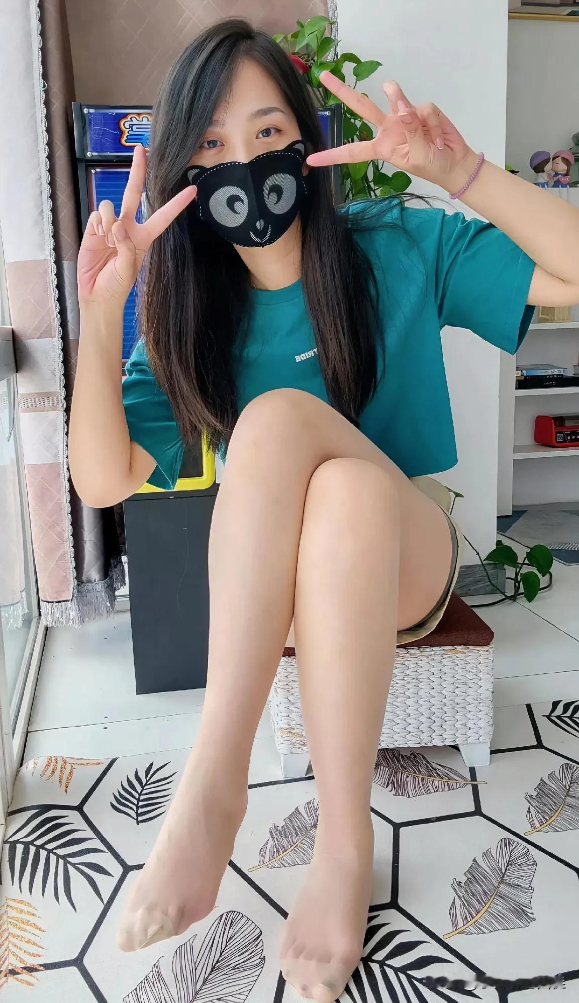 #性感翘臀完美身材#最简拍照角度，大家好#翘臀美臀来袭# #火辣小身材# #极品
