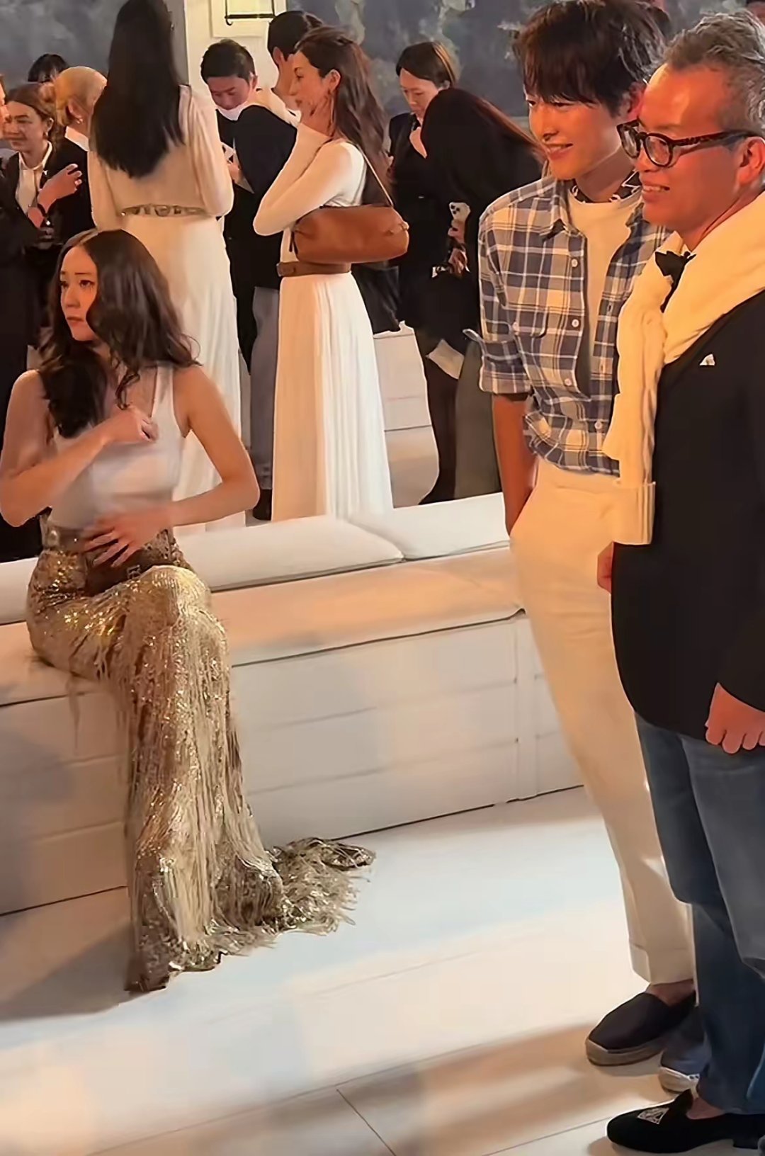 宋仲基也太会恶心人了这才是顶级家b离婚后还要致对方于S地[微笑][微笑]女方丁克