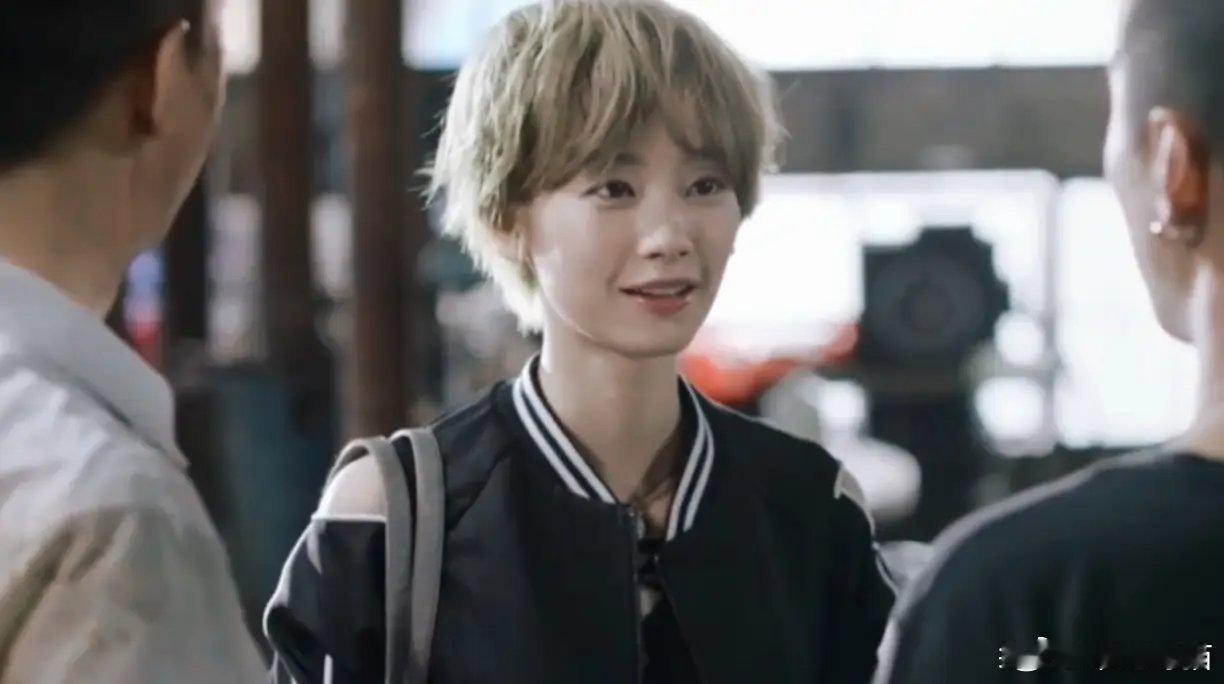 <青年🌸🌸影视后>奖项之【刘雅瑟】篇：★获奖：《摇滚英雄》第9届华语青年影像