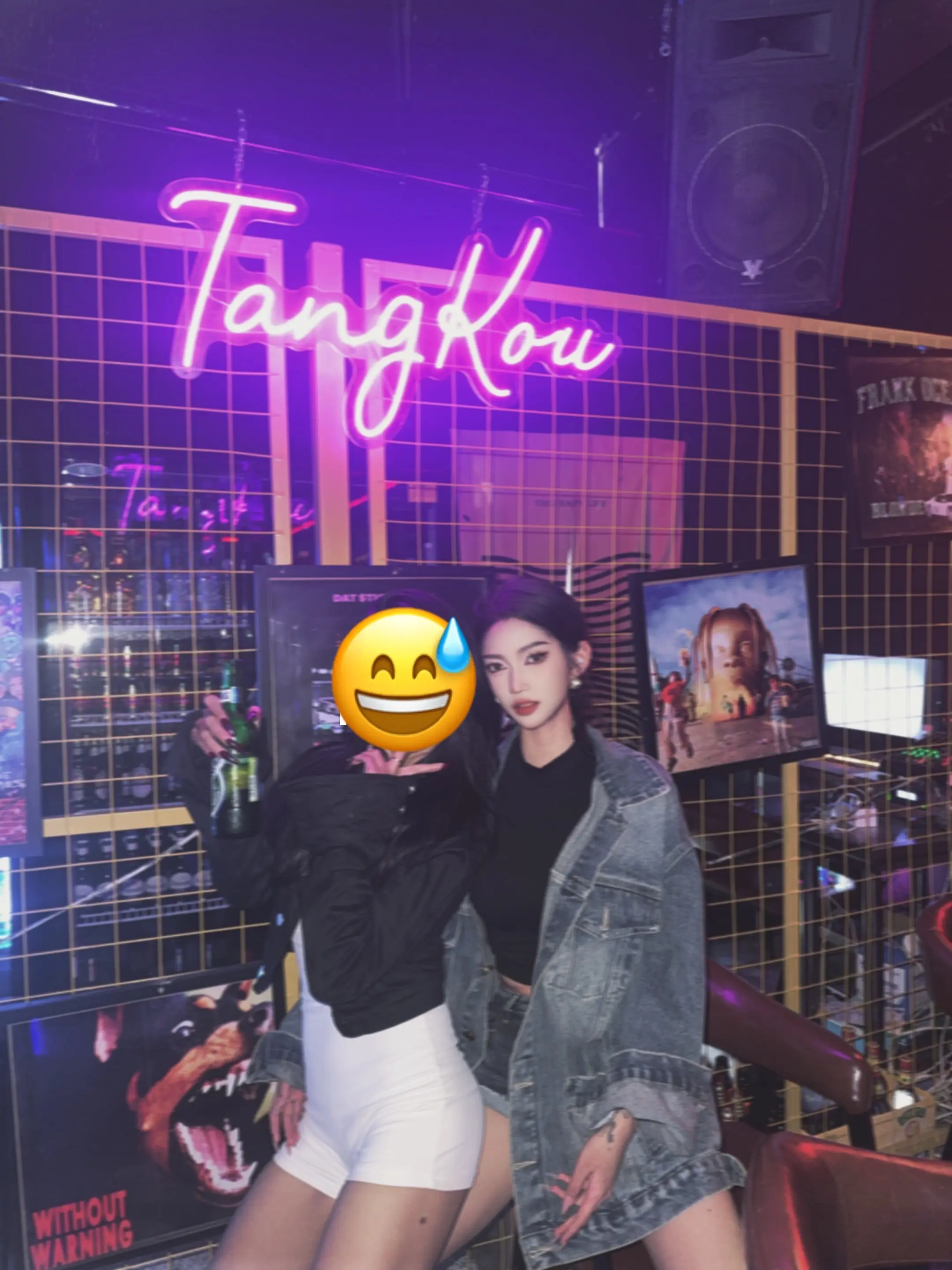 除了喝酒就是喝酒。