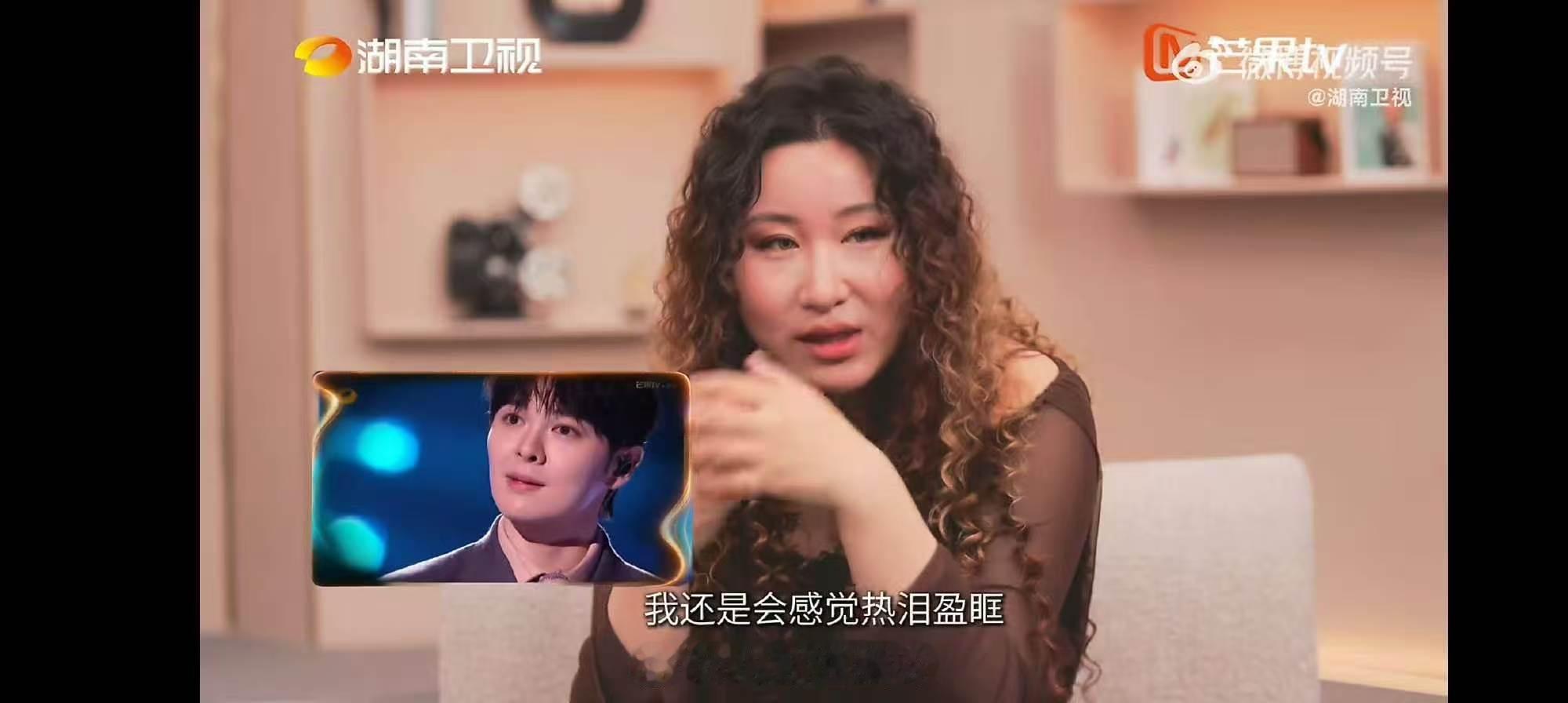 锤娜丽莎评价尤长靖歌手舞台锤娜丽莎为尤长靖发了朋友圈歌手2026看着昔日一同逐梦