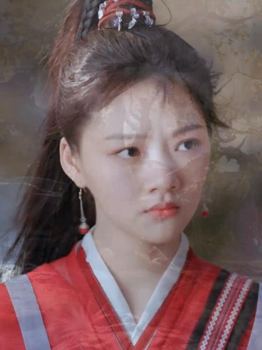 玉骨遥造型师确实差劲，放大别人缺点咯。任敏的所有剧里，这部剧真难看的造型，哪怕换