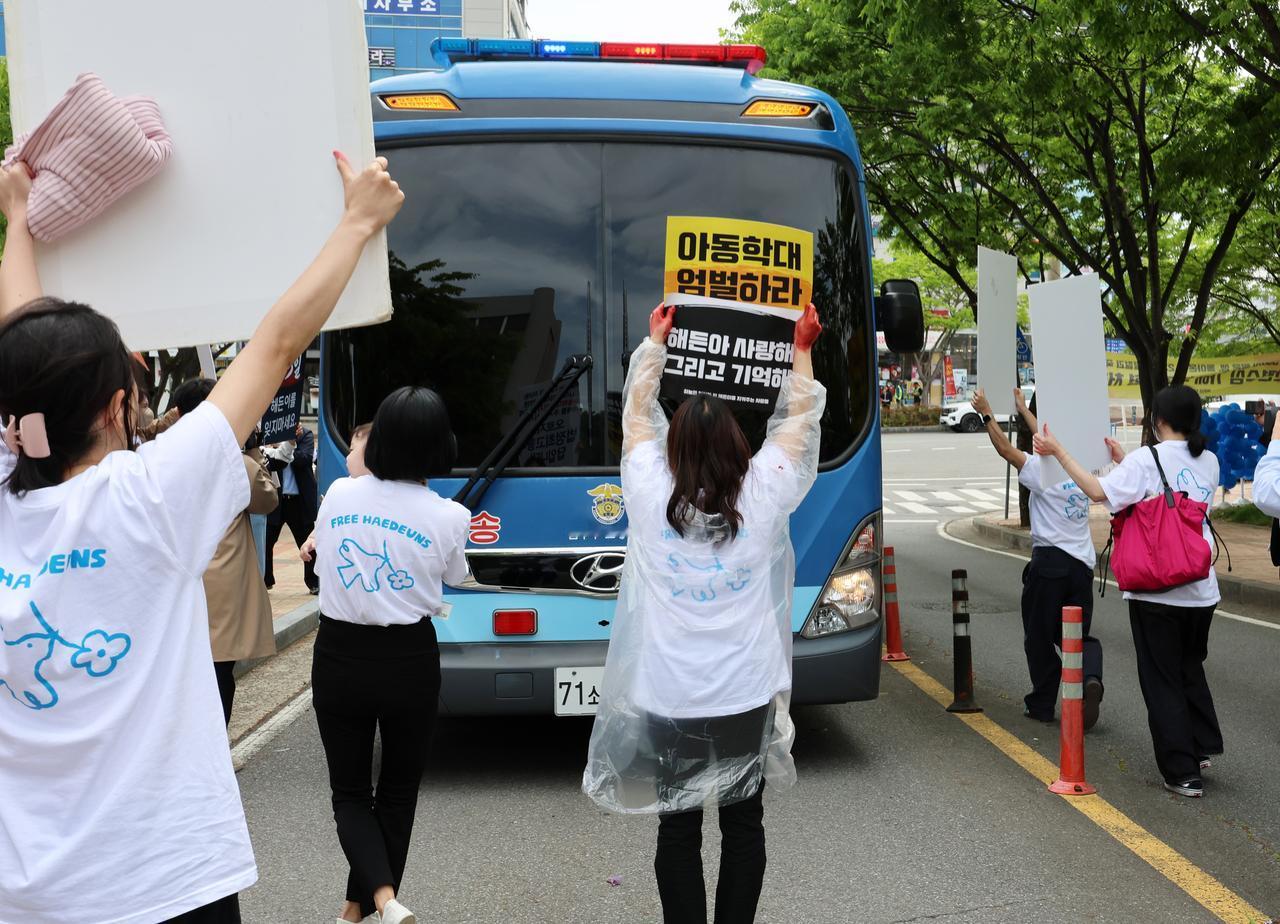 据韩国先驱报报道，光州地方法院顺天分院近日对一起轰动韩国的虐婴致死案做出判决，当
