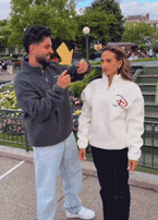 如何让你的朋友在人群中脱颖而出？