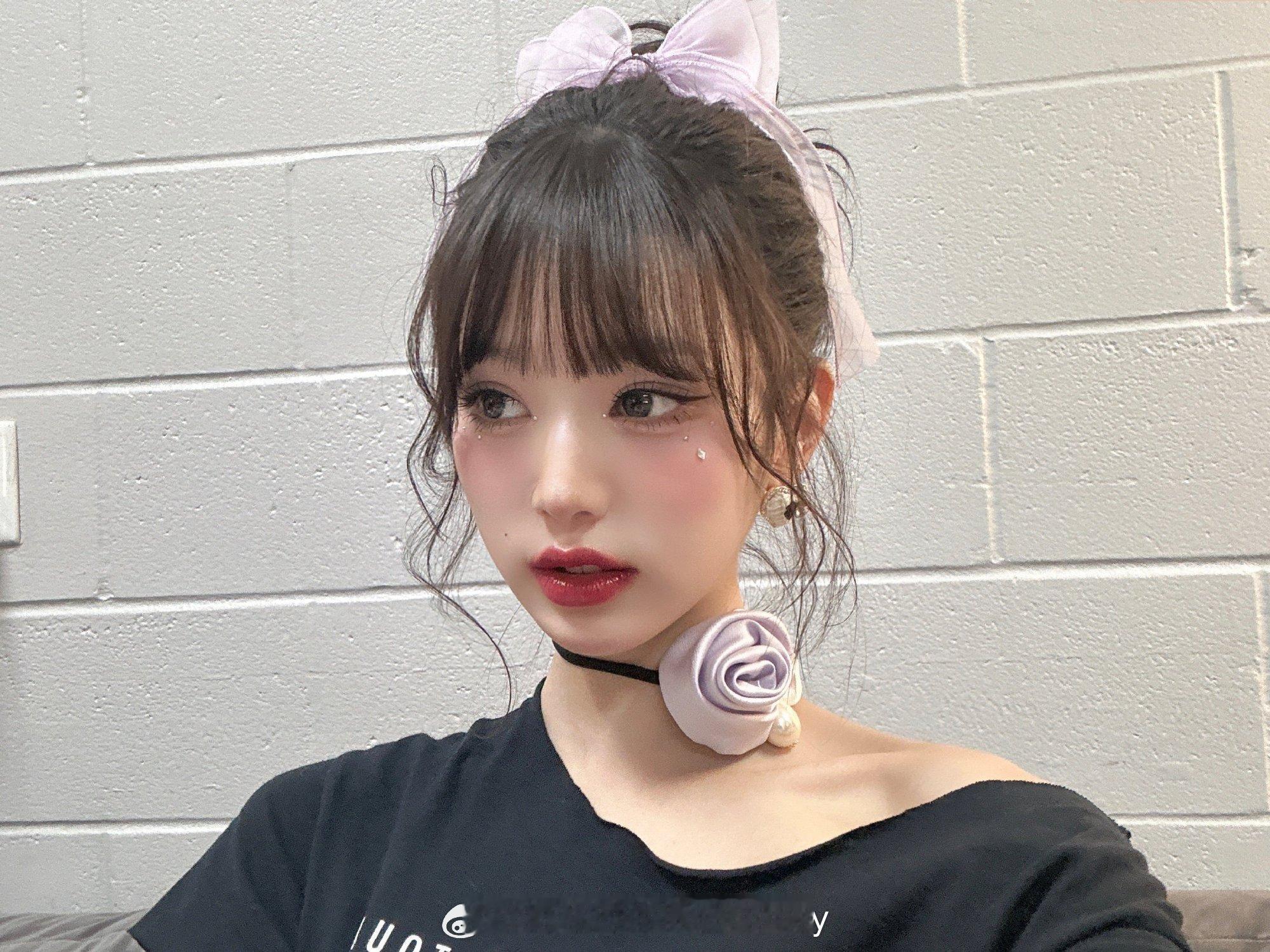 张元英最新美照，这张脸无敌了～ ​​​