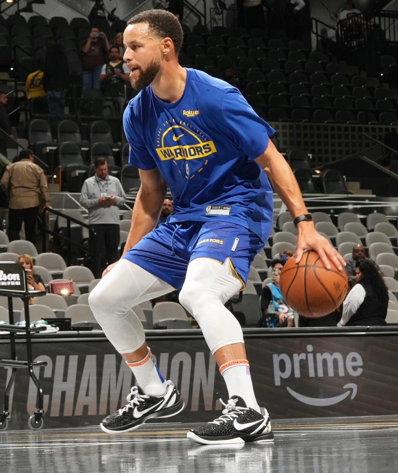 既然流言已经满天飞，那我们为何不敢再大胆的猜猜…我的答案是：“库里签安踏”如果真