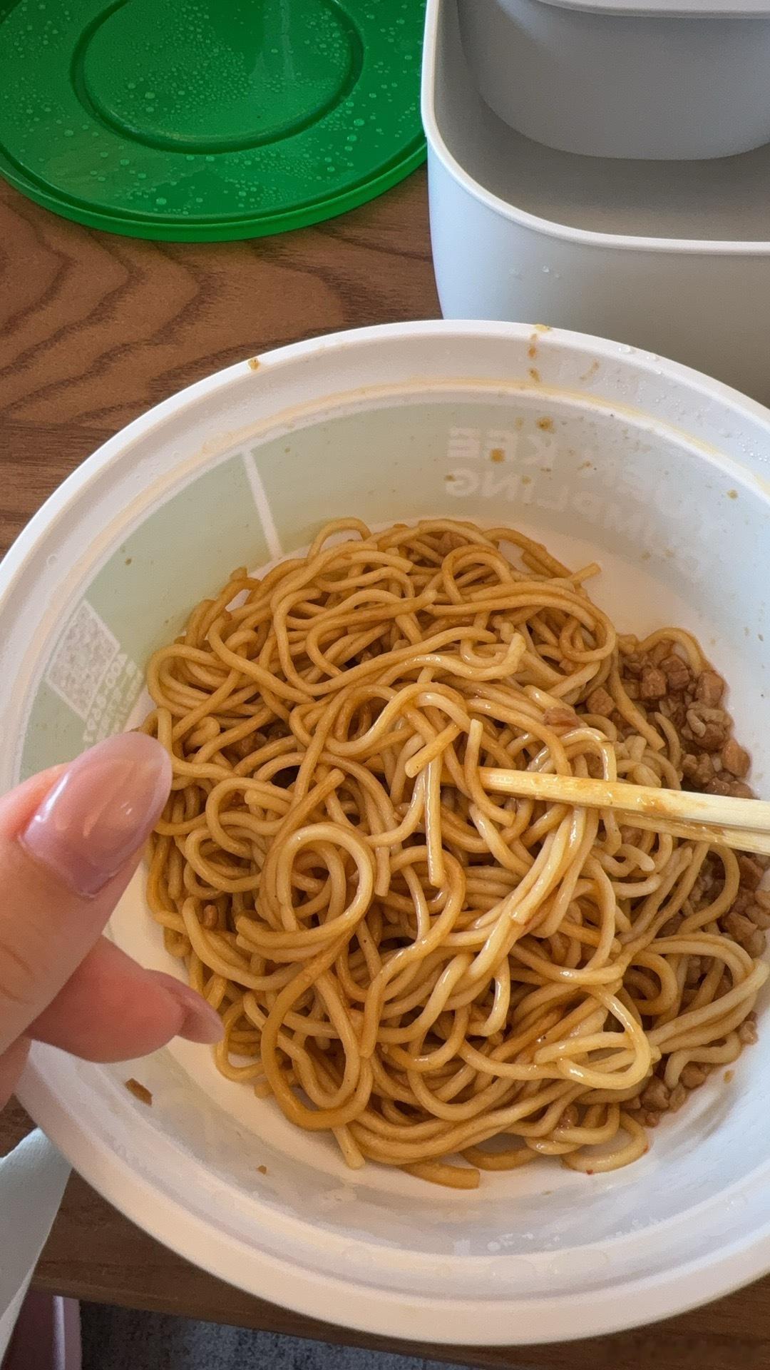 每天都在经营自己懵逼的生活