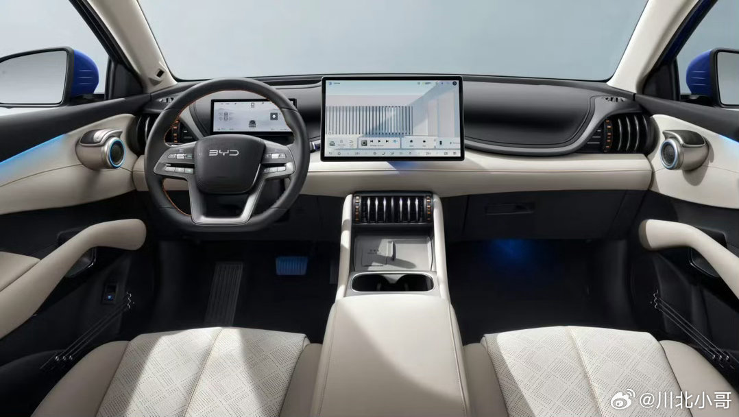 比亚迪元PLUS海外版ATTO 3 Evo正式登陆英国市场，3.9万英镑起售。新