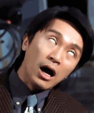 为什么对着别人翻白眼，有“瞧不起”的意味？而喜欢一个人又说“青眼有加”？

这规