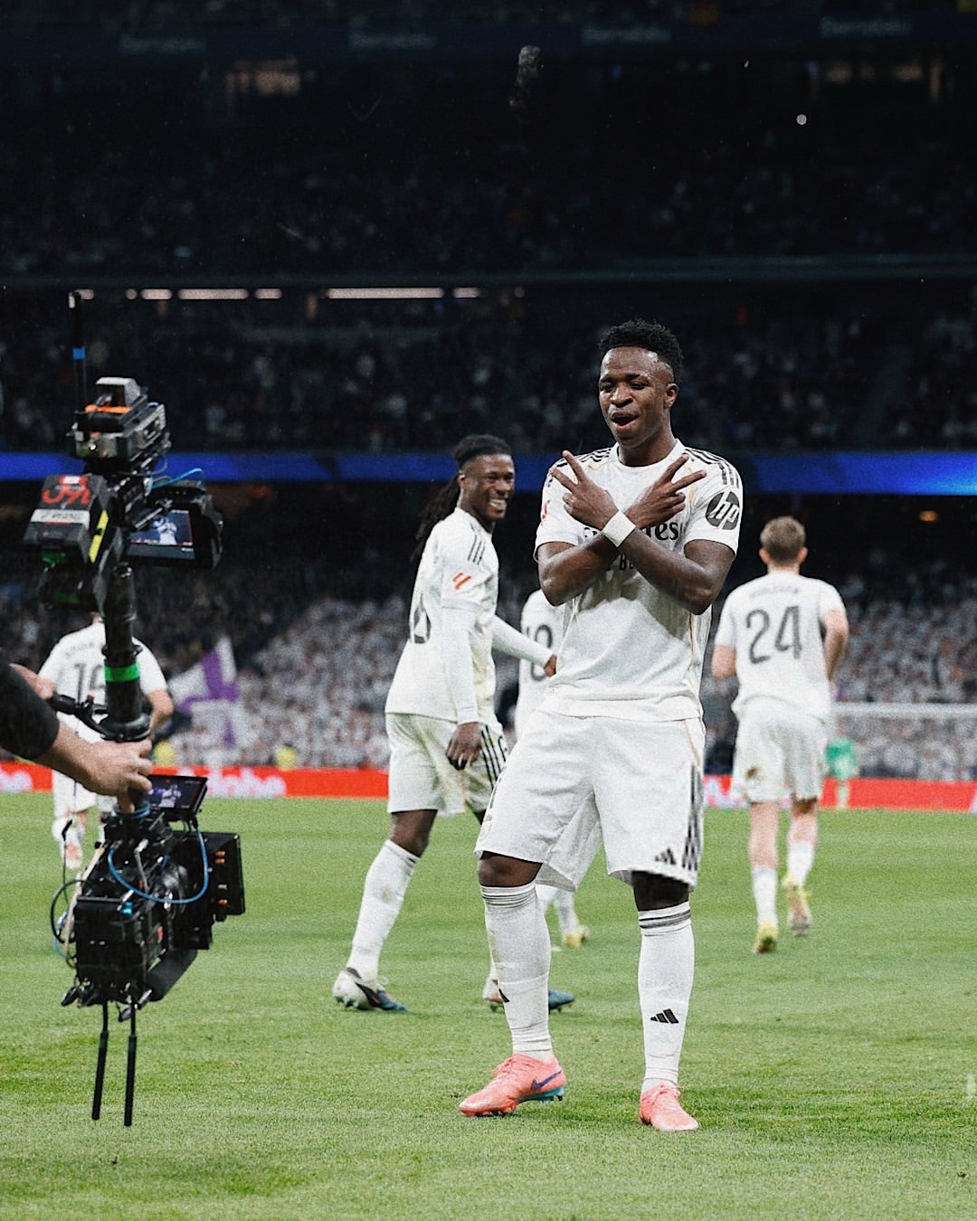 Vinicius ⚡️皇马4比1皇家社会